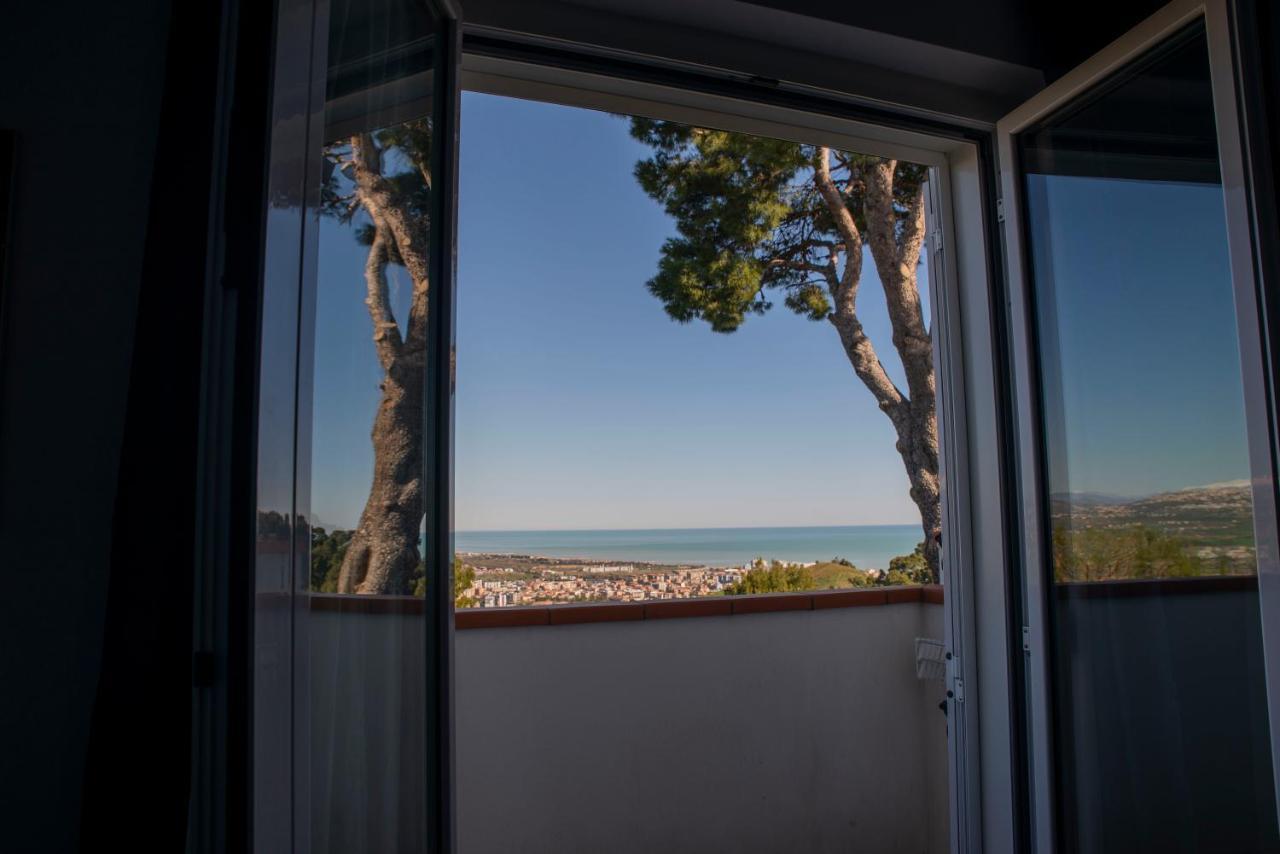 B&B Luna Blu Montesilvano Marina Extérieur photo